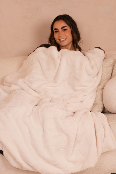 Signature Throw Blanket Coco 150cm X 210cm