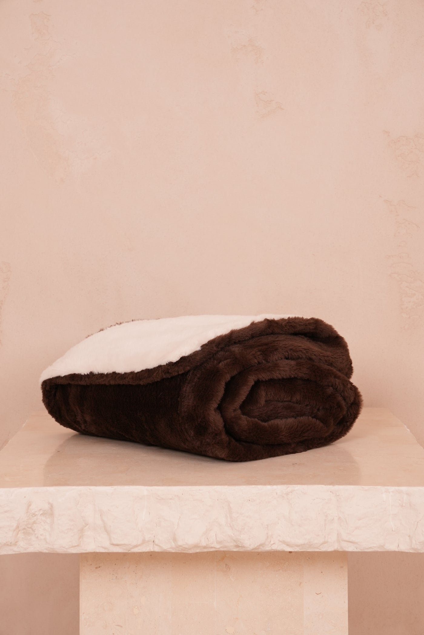 Signature Throw Blanket Coco 150cm X 210cm